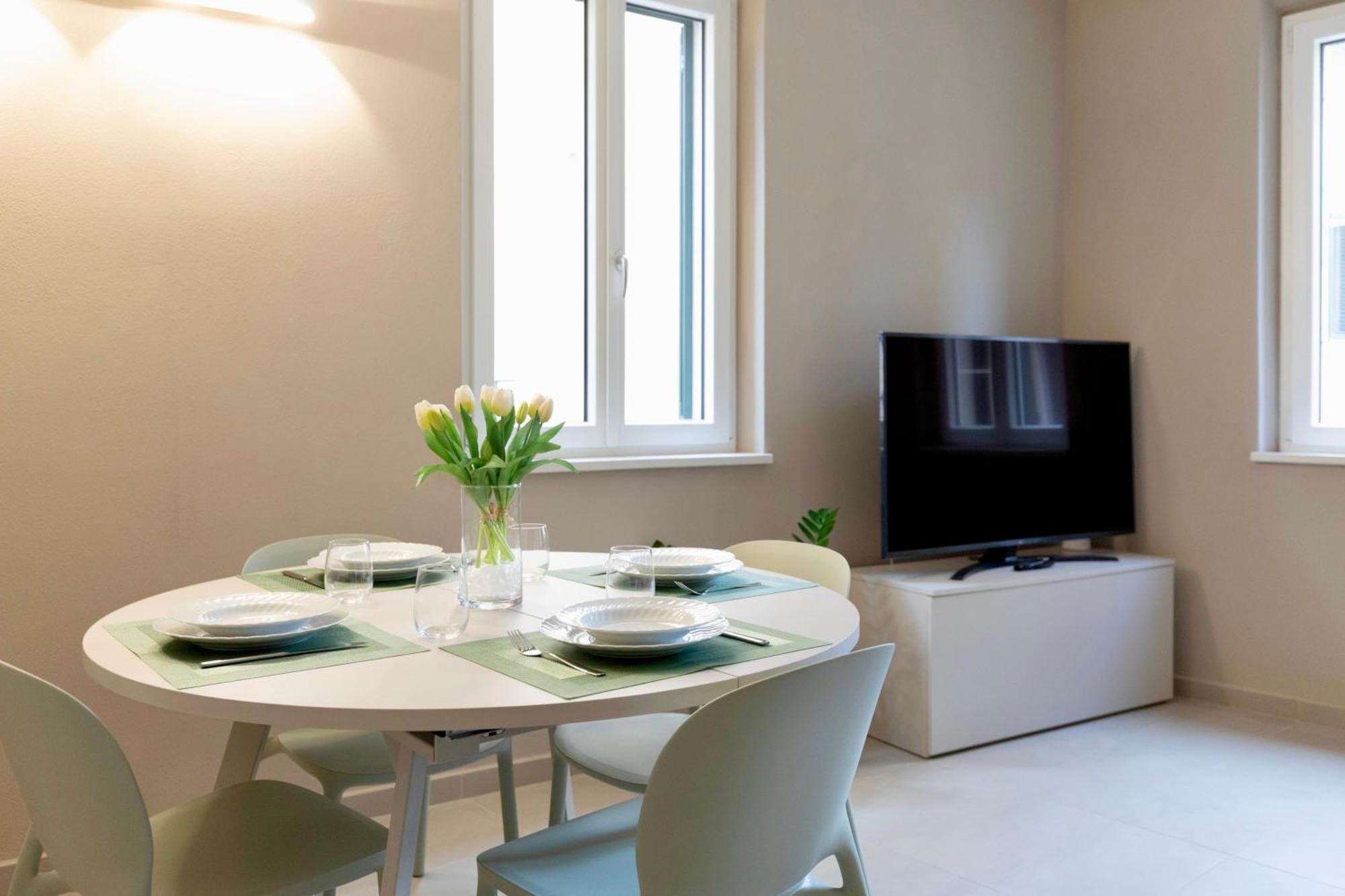 Residenza Cavour Portoferraio City Center ภายนอก รูปภาพ