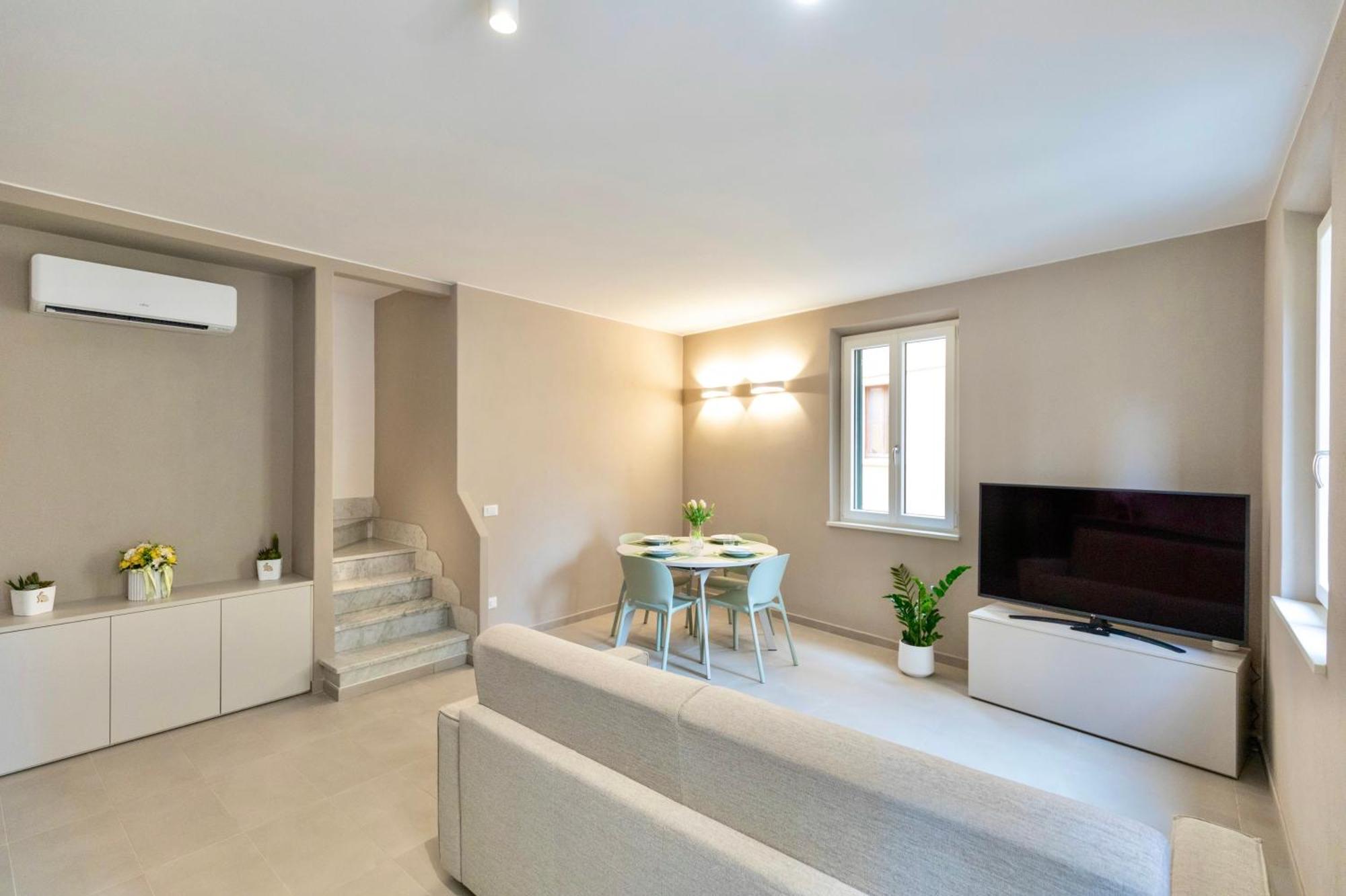 Residenza Cavour Portoferraio City Center ภายนอก รูปภาพ