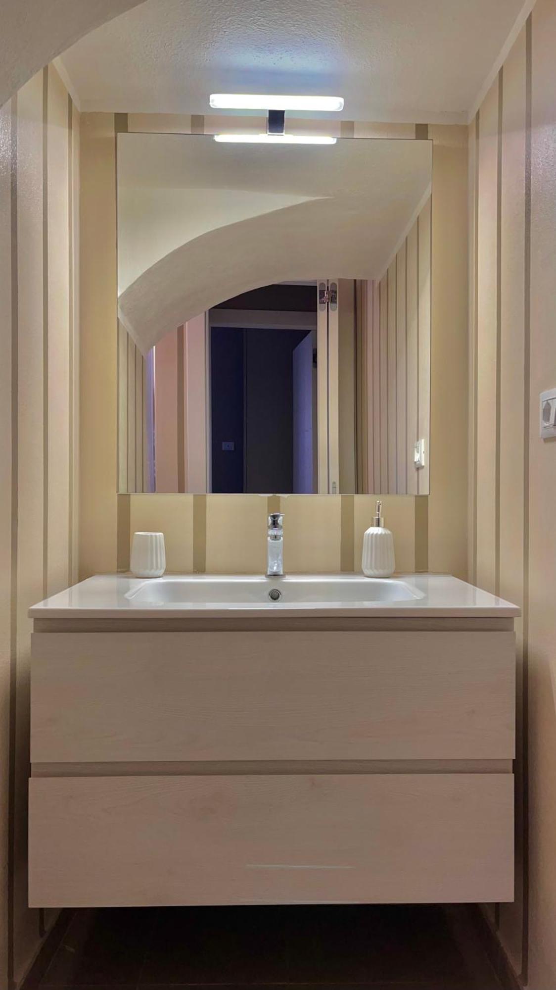 Residenza Cavour Portoferraio City Center ภายนอก รูปภาพ